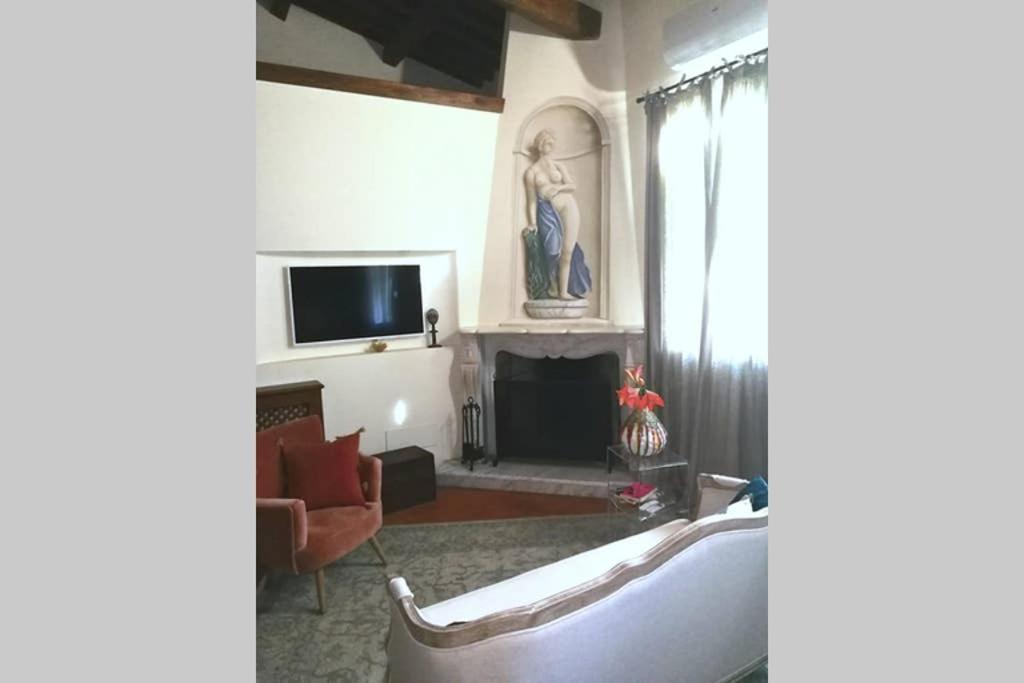 Apartamento La Dimora Di Kinzica Pisa Exterior foto